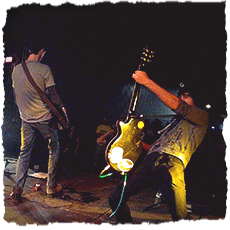 UDDU (Coups de Couteau)